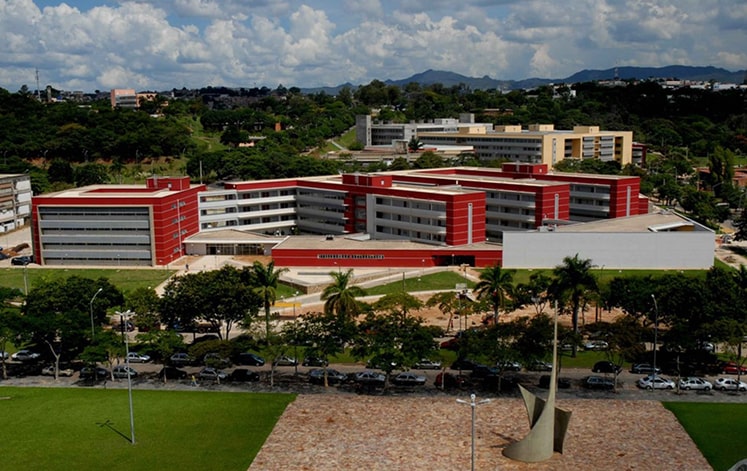 Universidade Federal de Minas Gerais na Pampulha, em BH