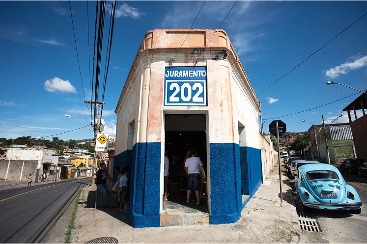Fachada do Juramento 202