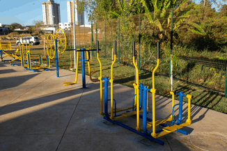 Academia ao ar livre no Parque Buritis