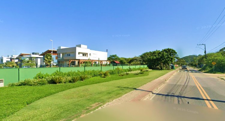 Rua no Morro das Pedras