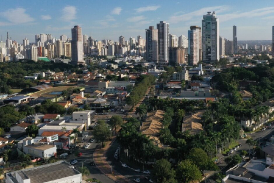 Avenida Ricardo Paranhos, no Setor Marista