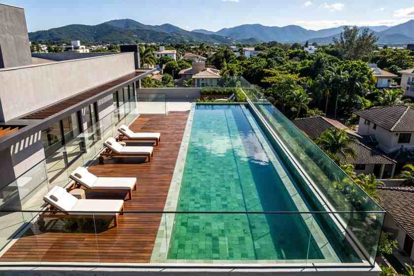 Piscina do Almare Jurerê