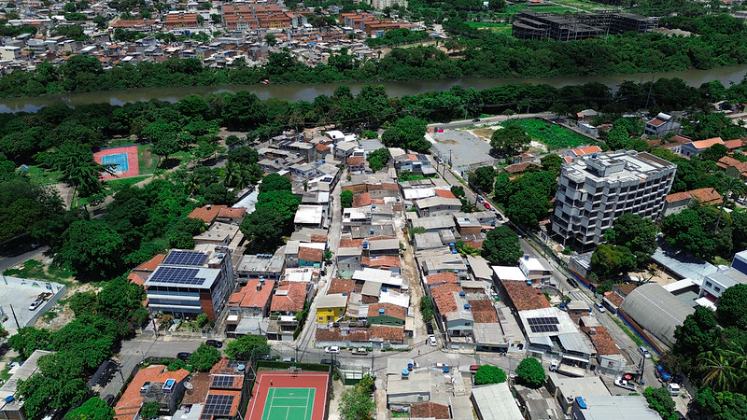 Vista aérea do bairro Cordeiro em Recife, PE