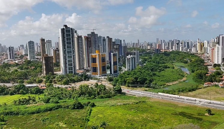 Vista aérea do bairro Altiplano Cabo Branco em João Pessoa