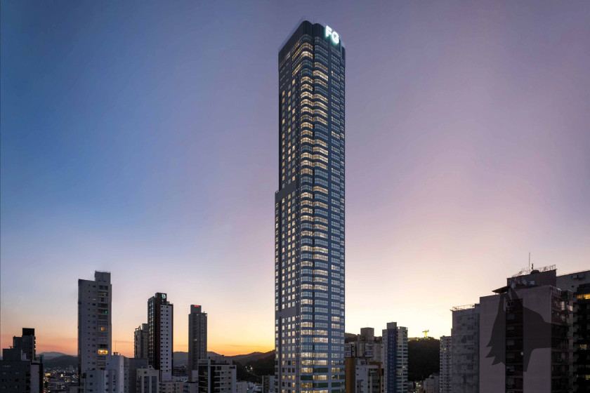 Fachada do Central Tower