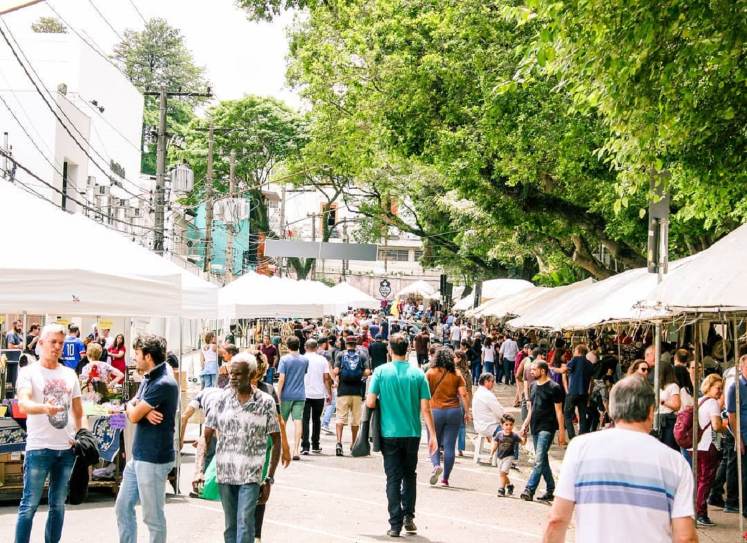 Feira da Praça Benedito Calixto em Pinheiros
