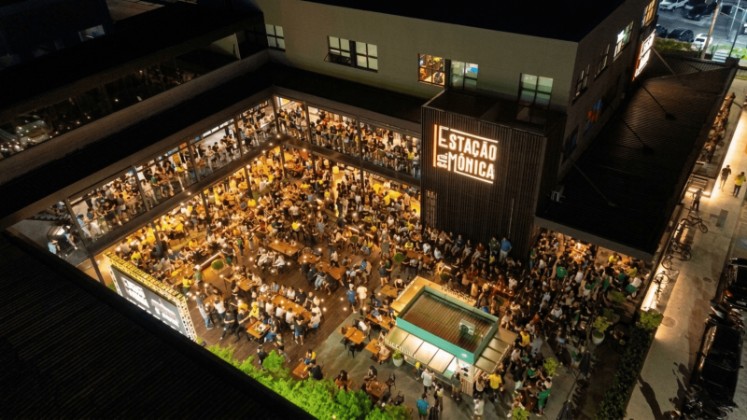 Espaço Santa Mônica, na Av. Madre Benvenuta