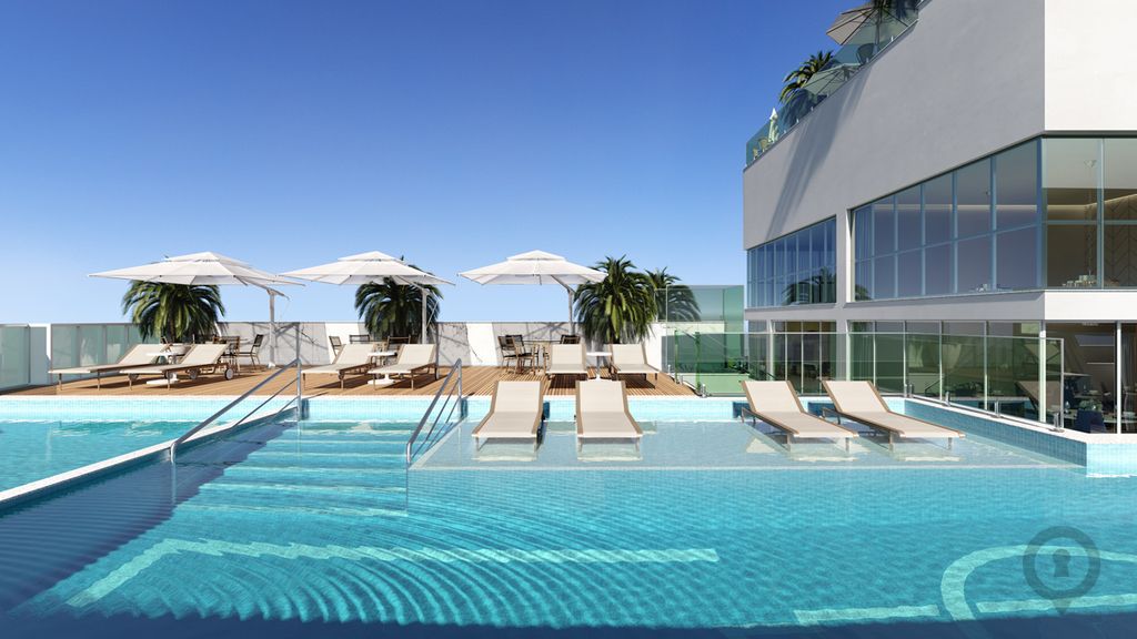 Piscina do Olympo Tower