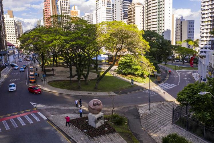 Praça do Japão em Curitiba