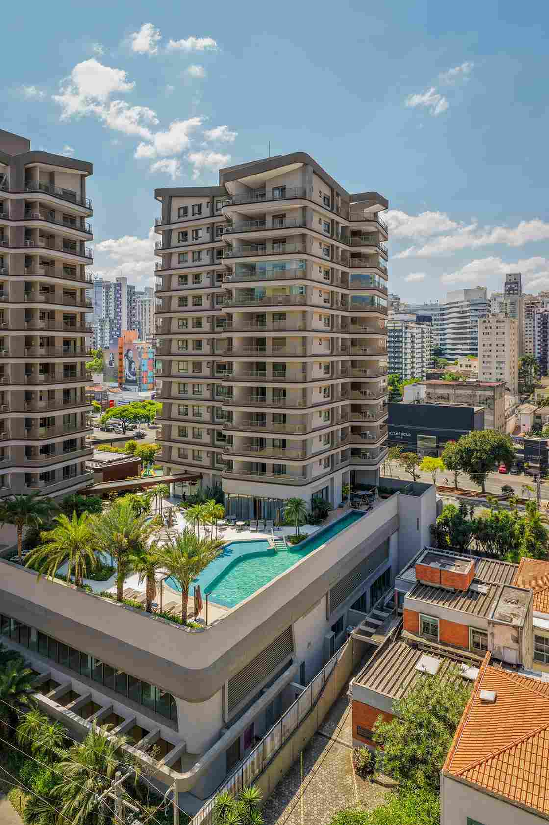 Fachada do Aero Design by Pininfarina