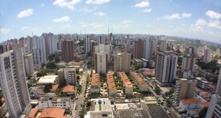 Vista aérea do bairro Dionísio Torres em Fortaleza, CE