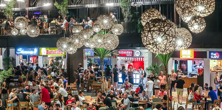 Espaço gastronômico Souq em Curitiba