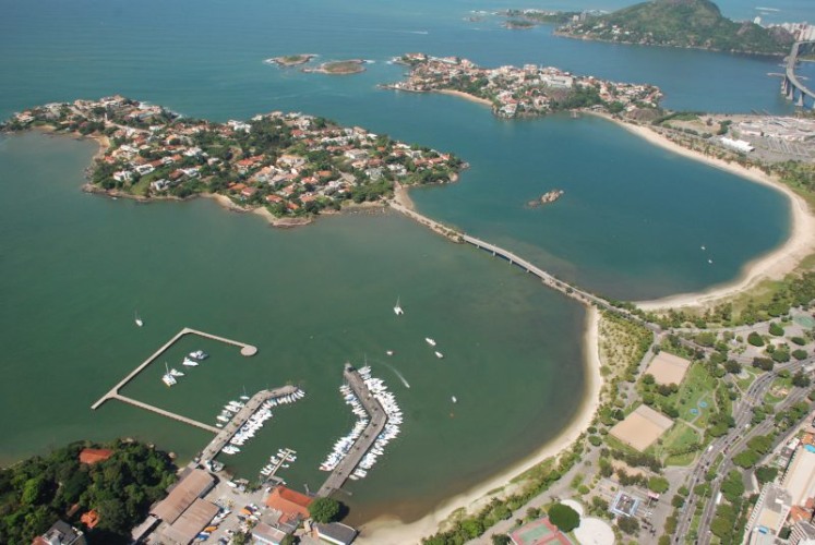 Vista aérea da Ilha do Boi em Vitória, ES