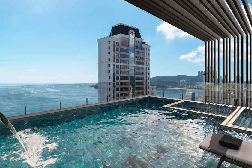 Piscina do Linea Living Concept