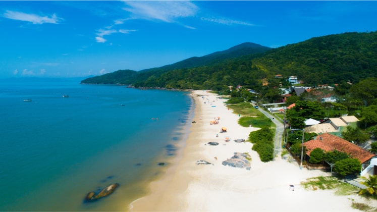 Praia de Zimbros, Bombinhas, SC